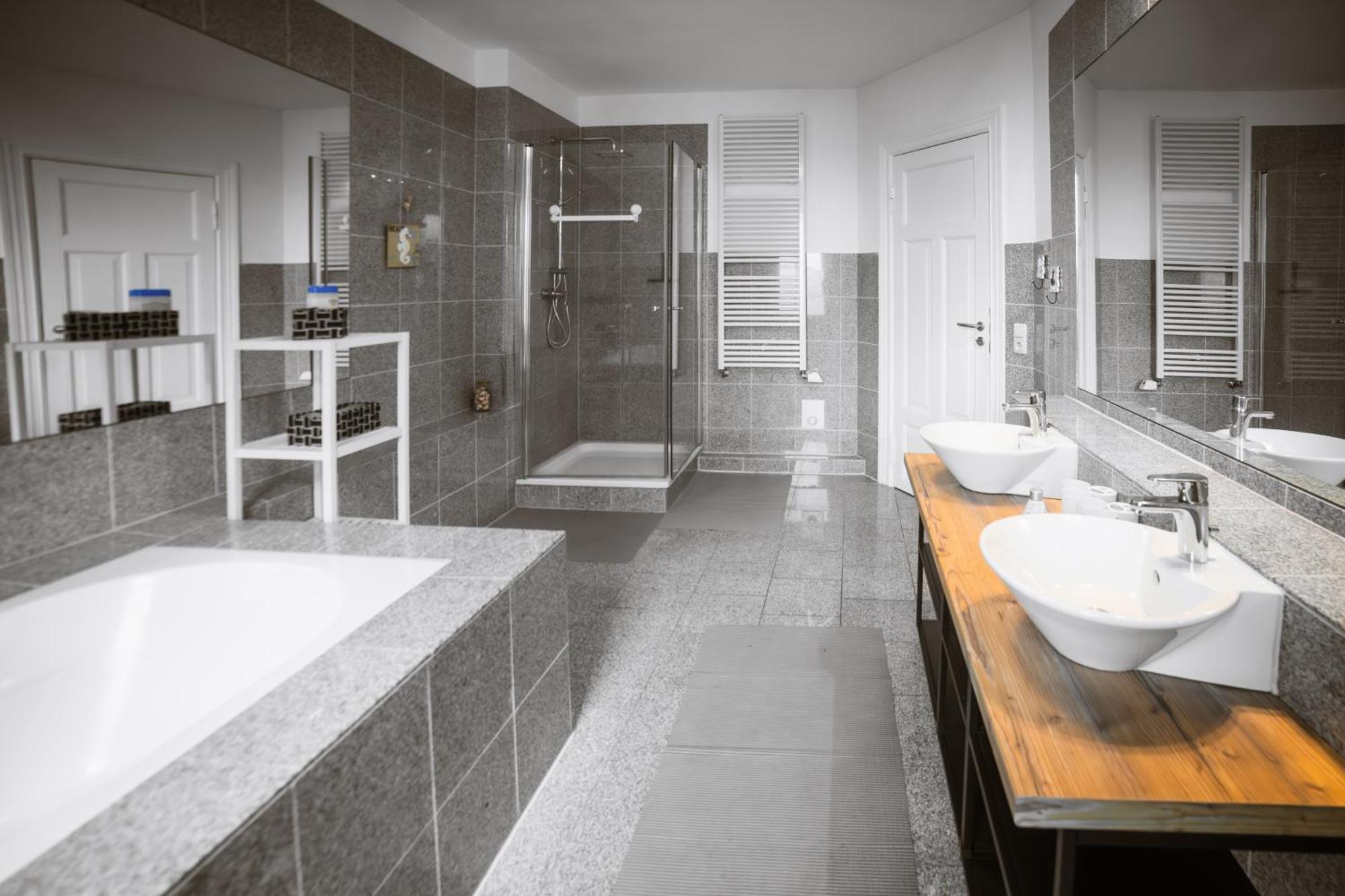 ברמרהבן Exklusives Apartment Im Historischen Wohnhaus Mit Kamin, Bad & Viel Platz מראה חיצוני תמונה
