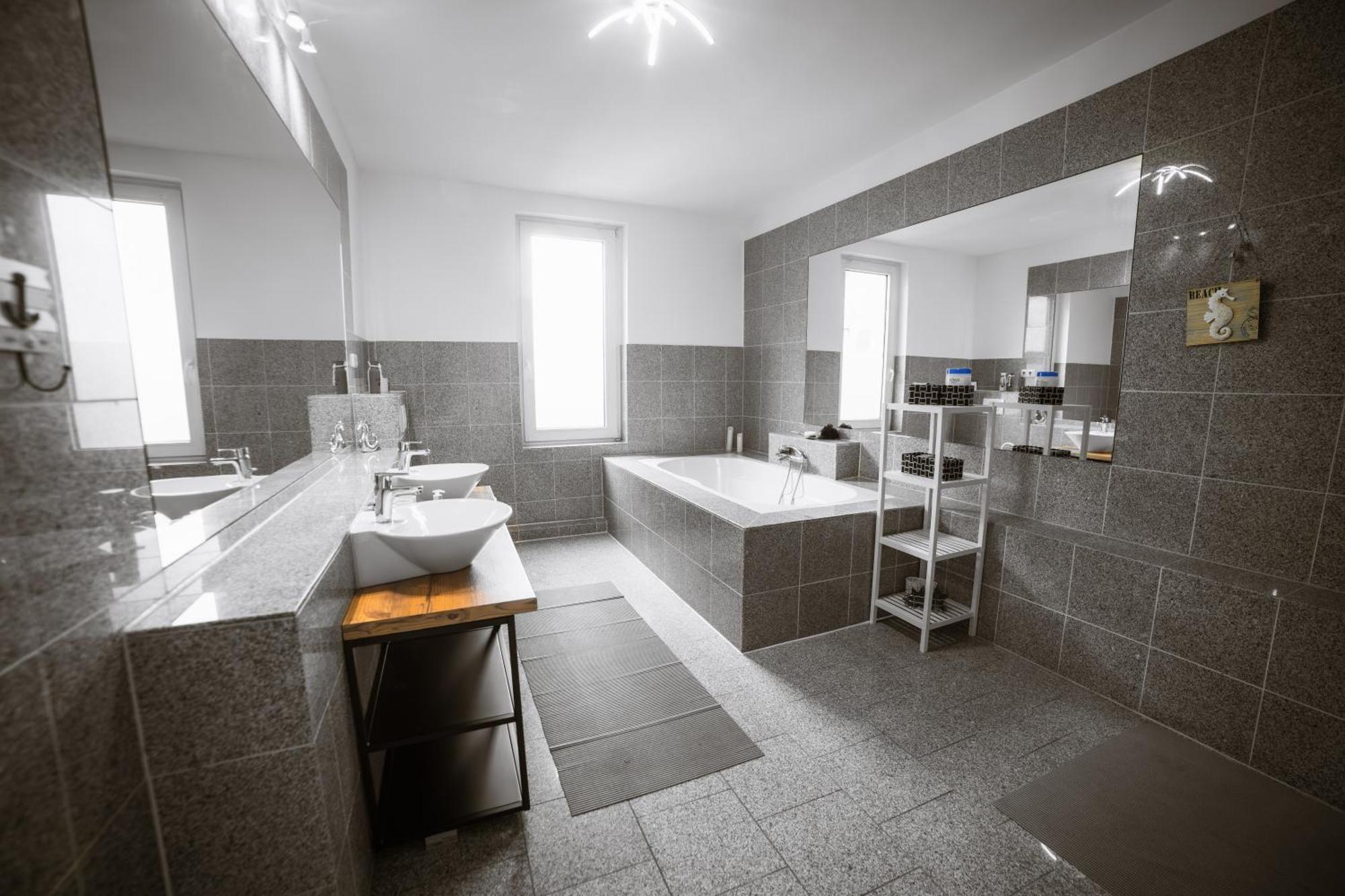 ברמרהבן Exklusives Apartment Im Historischen Wohnhaus Mit Kamin, Bad & Viel Platz מראה חיצוני תמונה